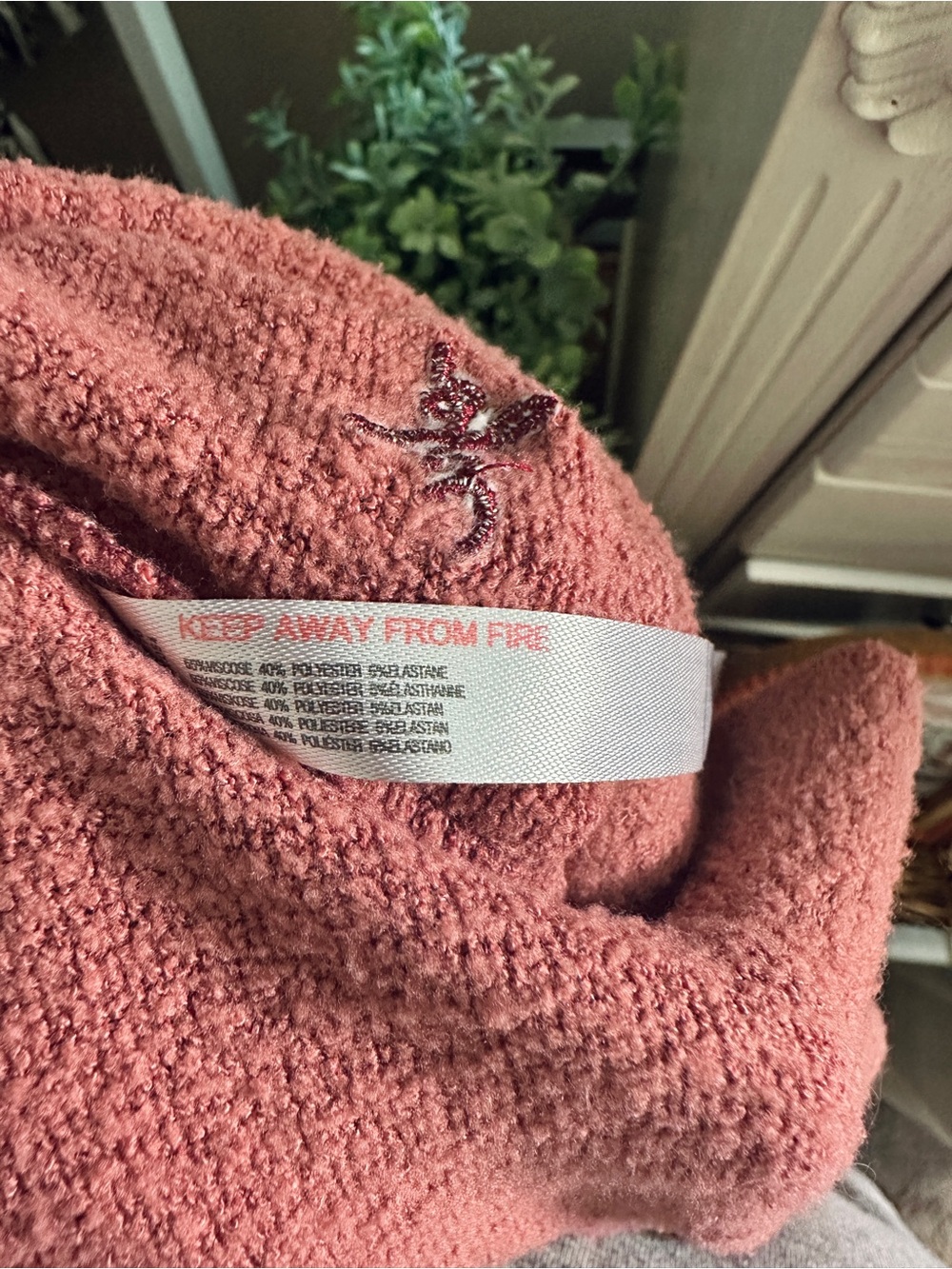 Urban Outfitters Cody V-Neck Oversized Dusty Mauve Pink Sweatshirt S - Picture 7 of 9